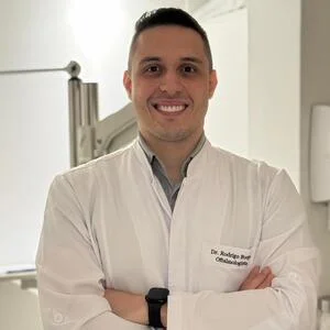 Dr Rodrigo Borges